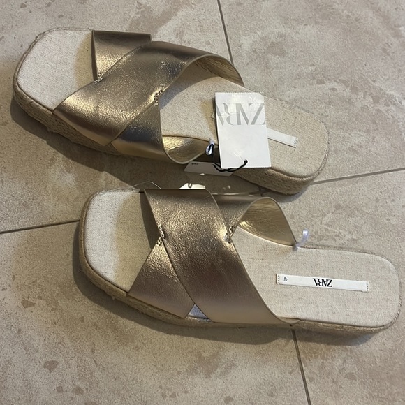 Zara metallic platform sandals - Picture 9 of 9